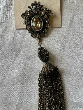 Banana Bob Antique Gold Floral Tassel Brooch with Iridescent Stone